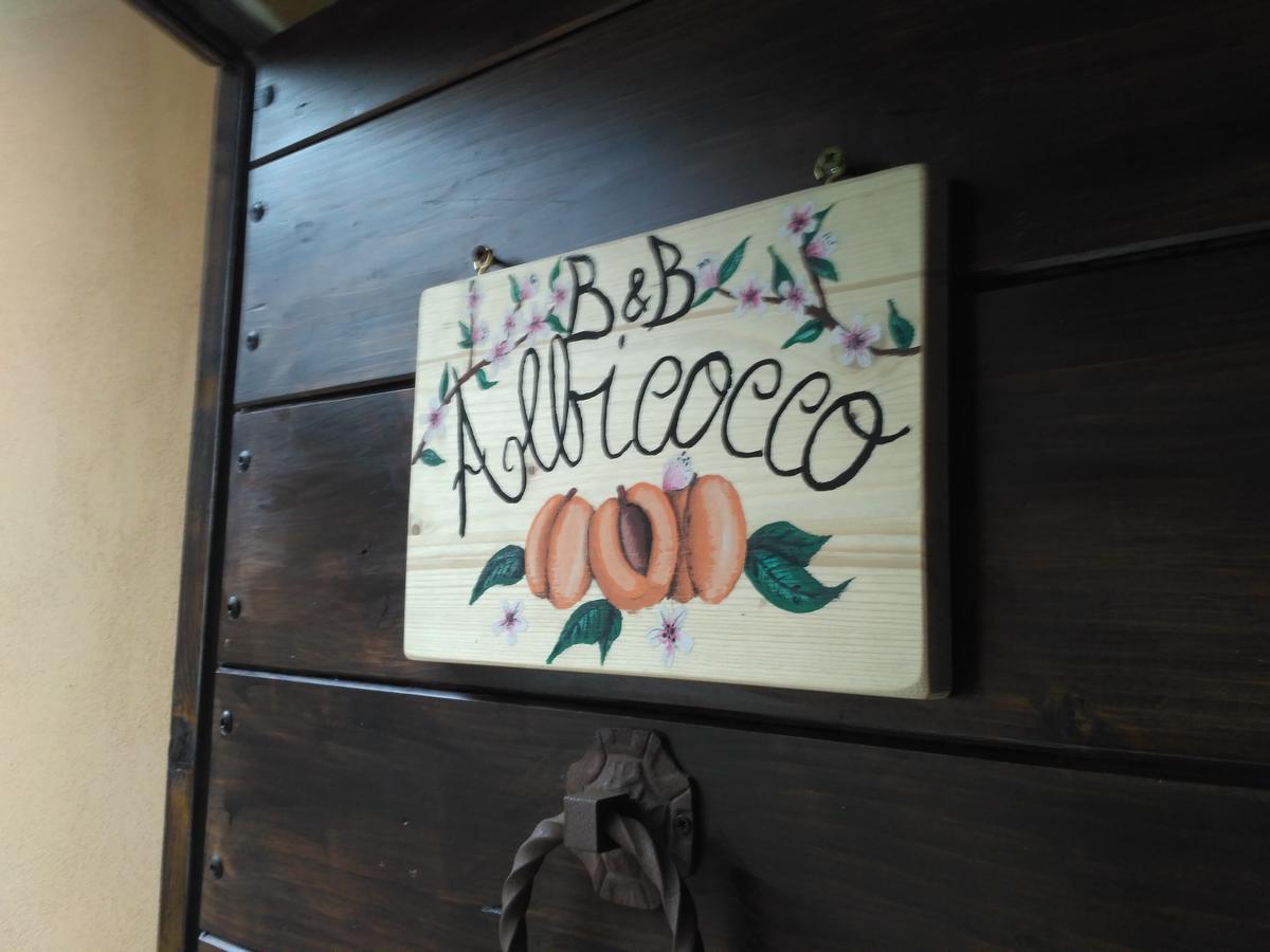 B&B L' Albicocco กาวี ภายนอก รูปภาพ
