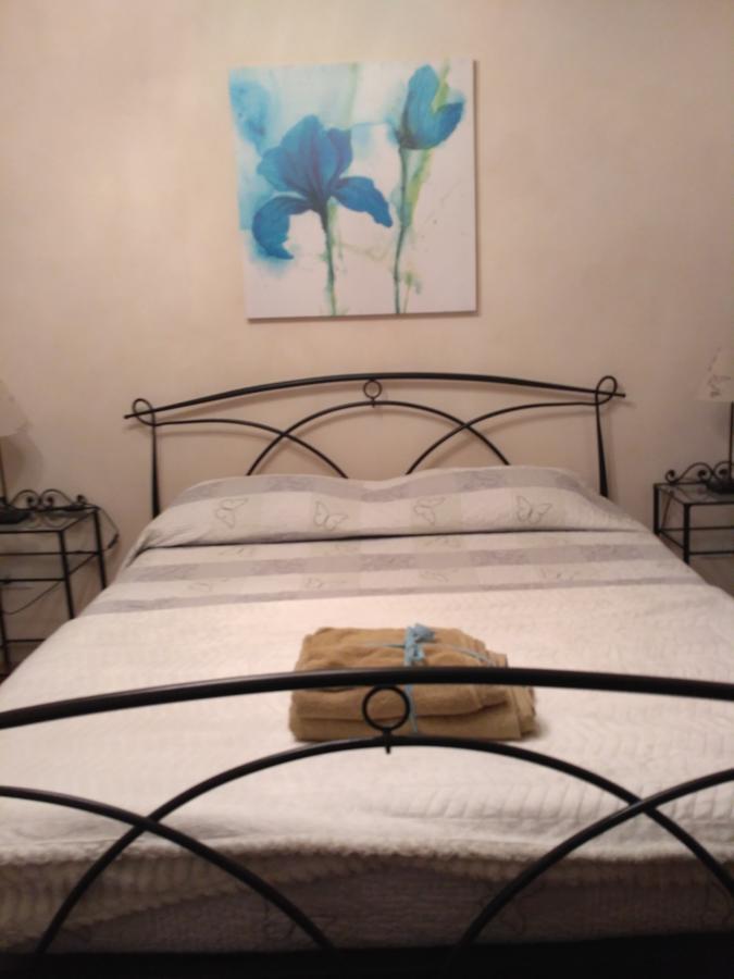 B&B L' Albicocco กาวี ภายนอก รูปภาพ
